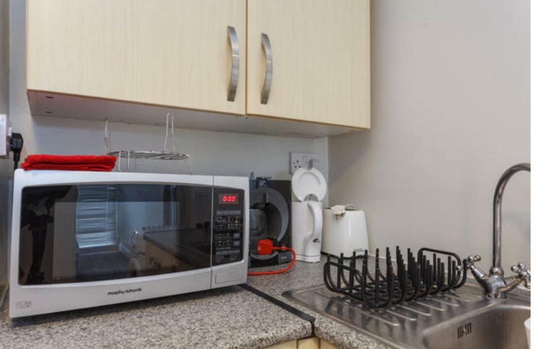 Shirley Apartments, Cozy Studio, Self Check In, 10 Min Drive To City Centre, Walking To Redbridge Train Station Southampton Ngoại thất bức ảnh